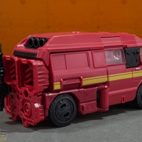 autobot_alliance_ironhide_057