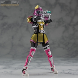 shf_kamen_rider_poppy_013