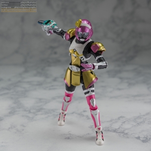 shf_kamen_rider_poppy_016