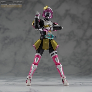 shf_kamen_rider_poppy_018