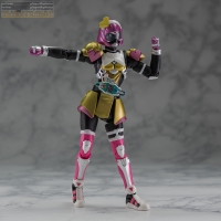 shf_kamen_rider_poppy_010