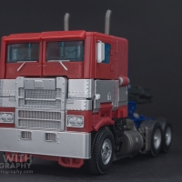 Optimus Prime Studio Series 38 Preview 01