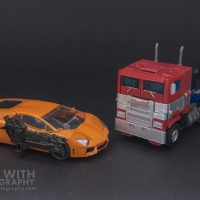 Optimus Prime Studio Series 38 Preview 13