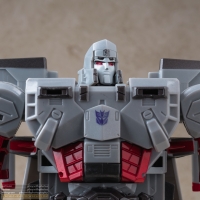 super_megatron_007