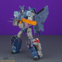 cyclonus_011