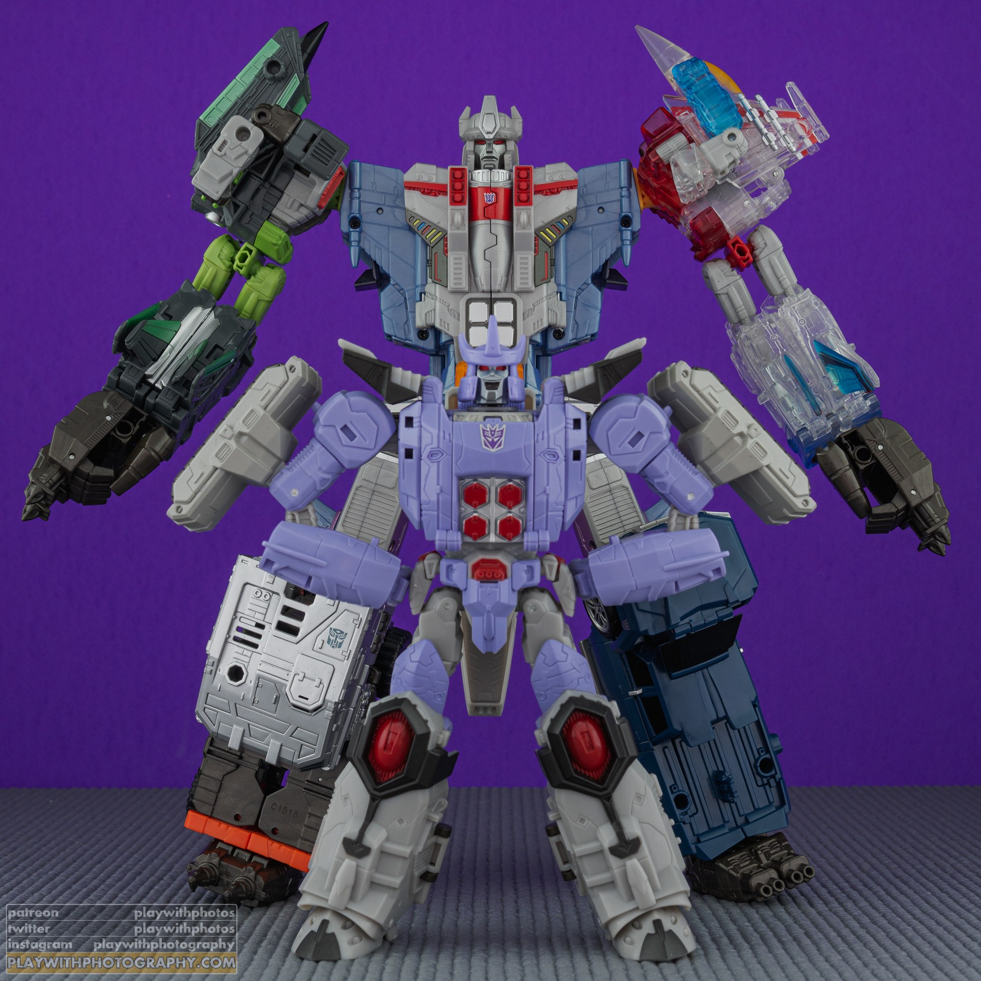 cyclonus_025