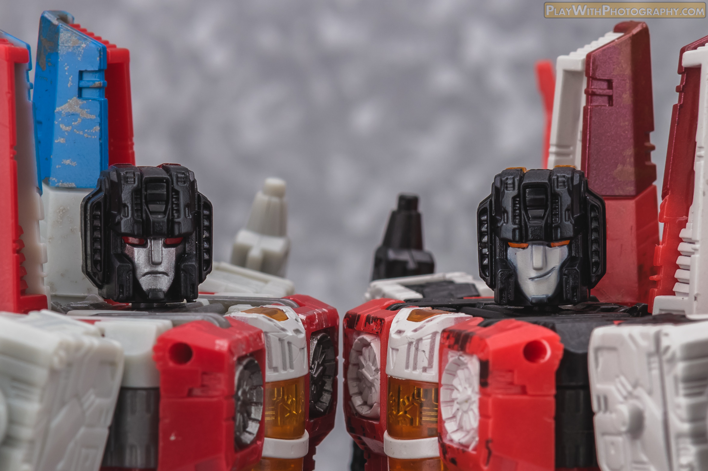 Transformers siege store redwing